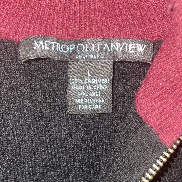 Beautiful METROPOLITAN VIEW for BLOOMINGDALES
100% CASHMERE SWEATER - Picture 2 of 6